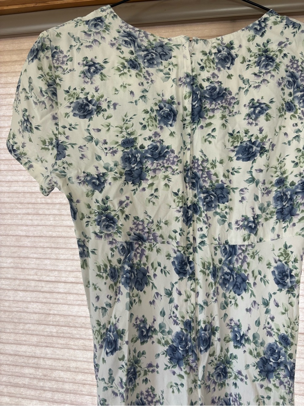 Vintage Blue and White Floral Maxi Dress - Picture 3 of 3